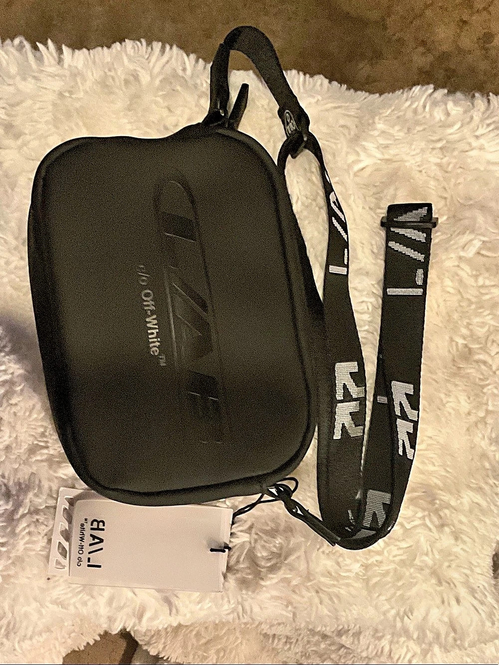 Off-White Avenue Crossbody Black Belt Bag